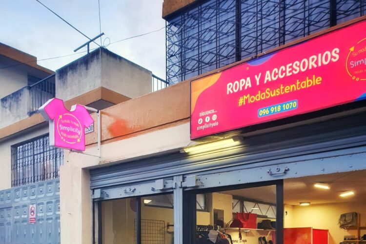 Porque Comprar Ropa de Segunda Mano? ¡Motivos y Ventajas! - Simplicity